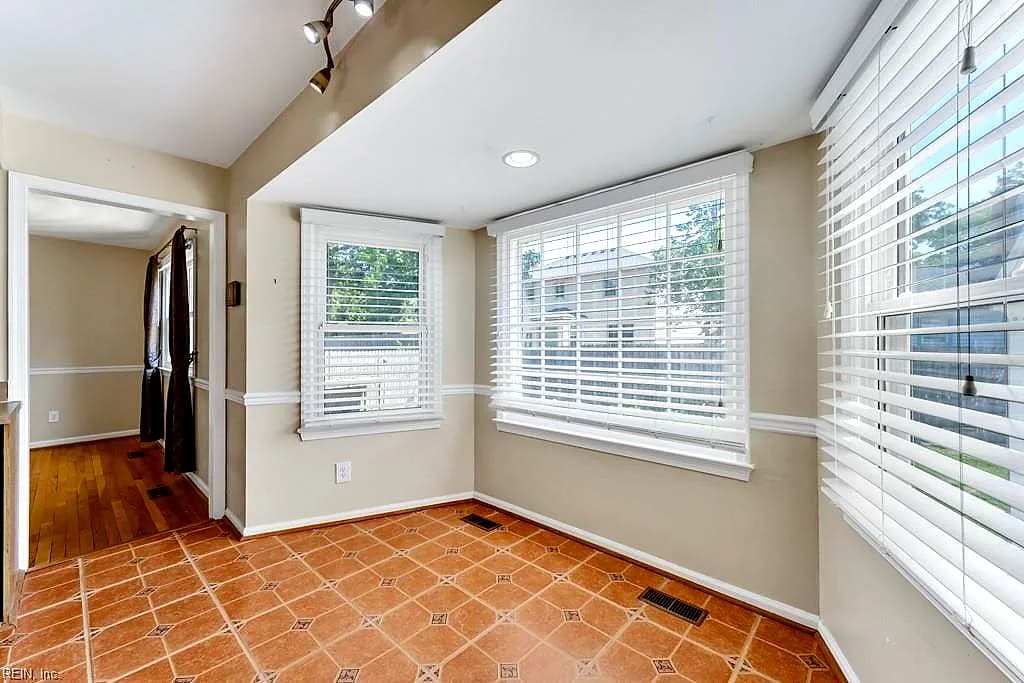 5308 Sidney CT, VIRGINIA BEACH VA 23464 thumb 8