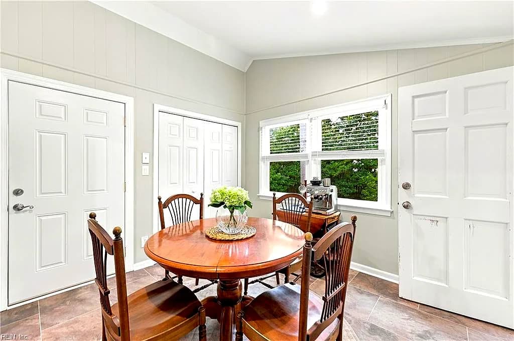 1044 S Lexan CRES, NORFOLK VA 23508 thumb 9