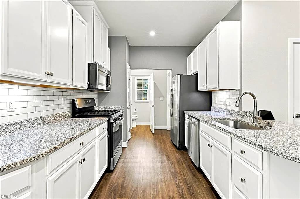 1720 Barkadeer CV, CHESAPEAKE VA 23323 thumb 6