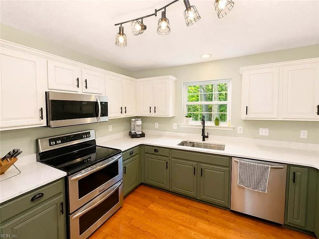 437 Evergreen WAY, SMITHFIELD VA 23430 thumb 9