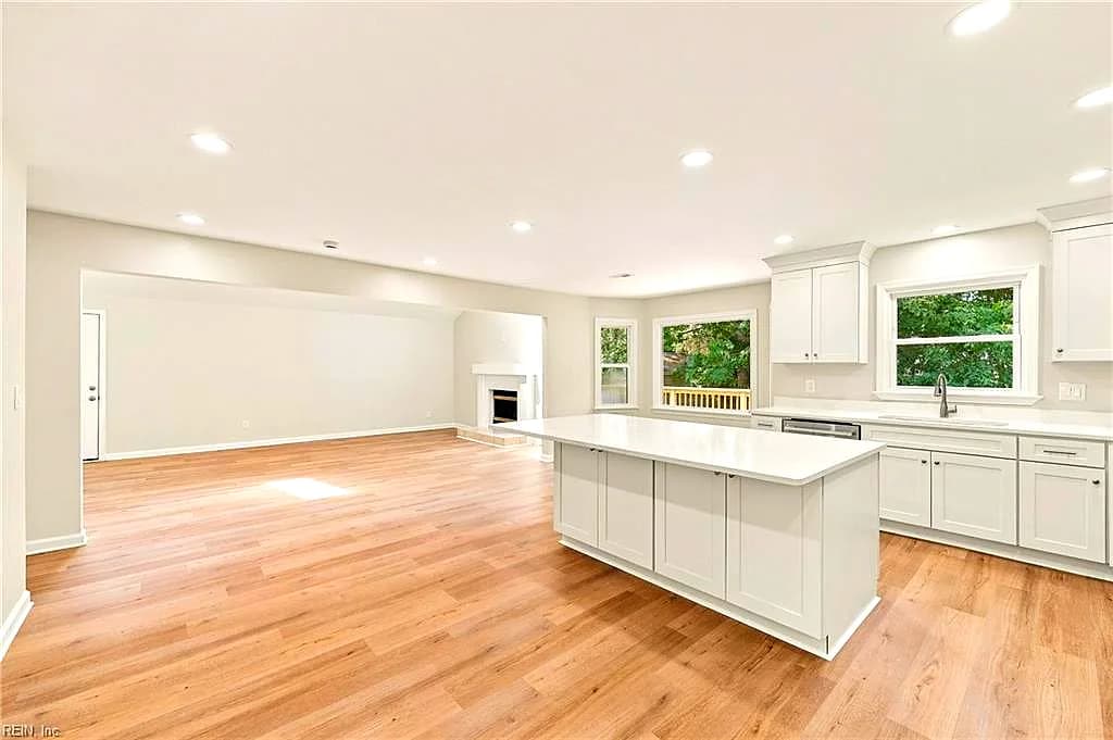 847 Weyanoke LN, NEWPORT NEWS VA 23608 thumb 11