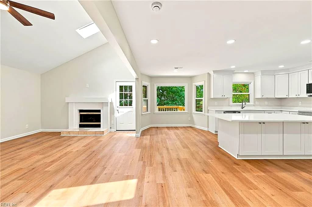 847 Weyanoke LN, NEWPORT NEWS VA 23608 thumb 9