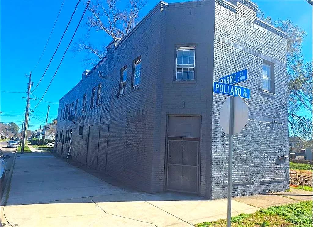 930 Pollard ST, NORFOLK VA 23504 - Photo 2