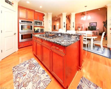 917 Redleafe CIR, CHESAPEAKE VA 23320 thumb 11