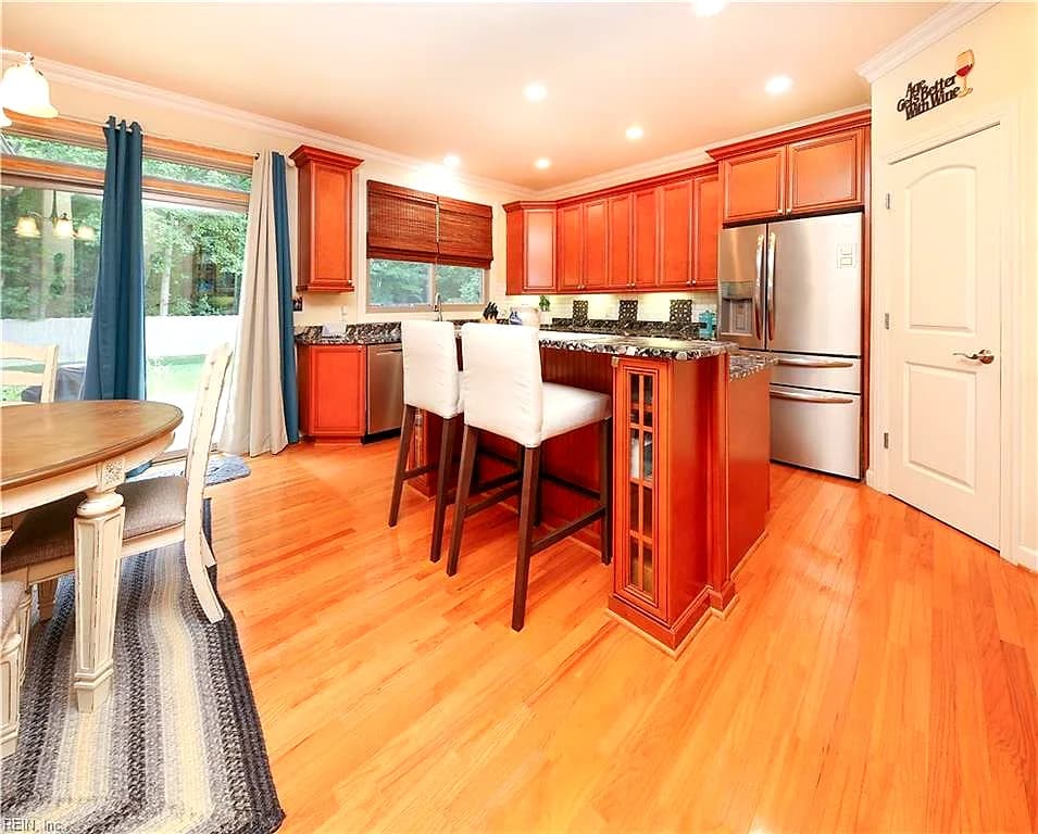 917 Redleafe CIR, CHESAPEAKE VA 23320 thumb 9