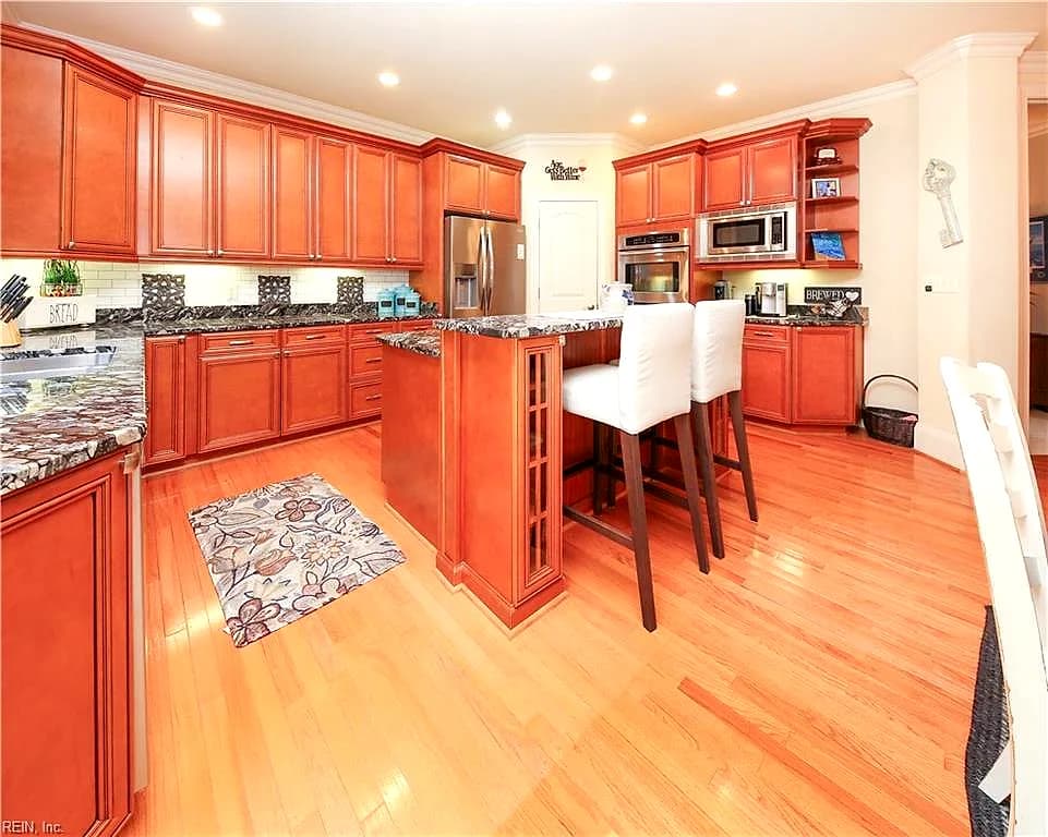 917 Redleafe CIR, CHESAPEAKE VA 23320 thumb 10