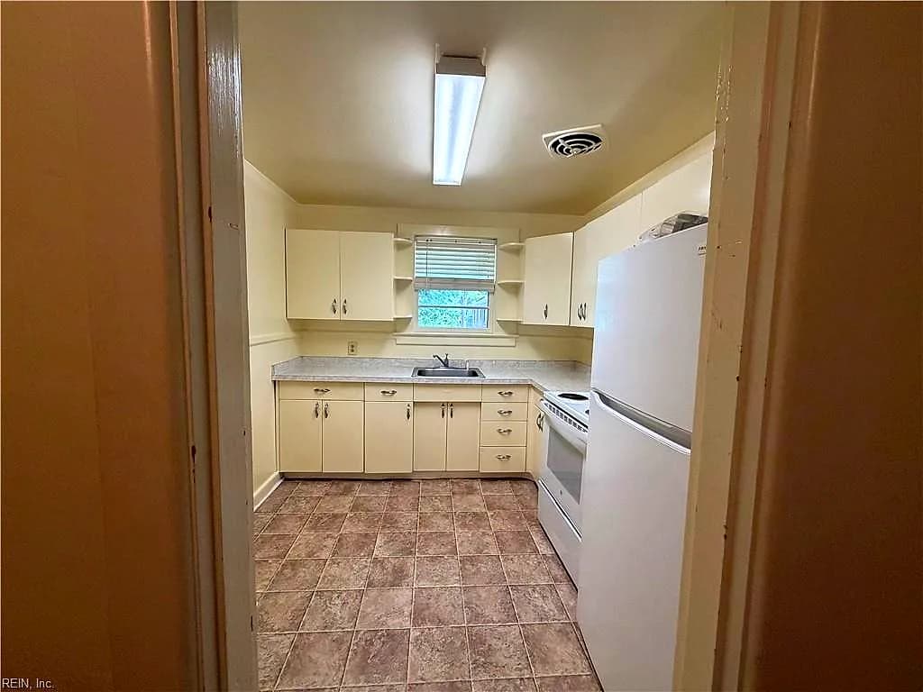 119 W Tyler CRES #4, PORTSMOUTH VA 23707 thumb 8