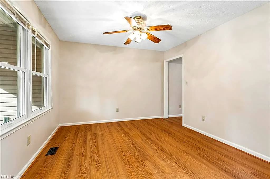 208 Silver Fox TRCE, YORKTOWN VA 23693 thumb 12