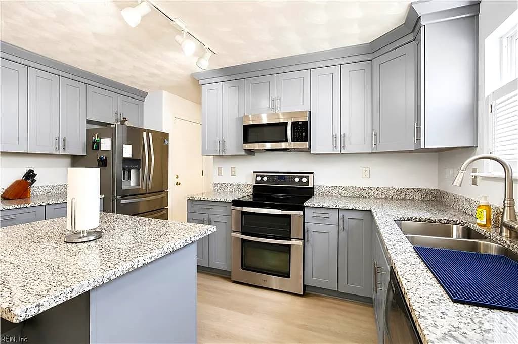 2808 Willows ARCH, CHESAPEAKE VA 23323 thumb 8