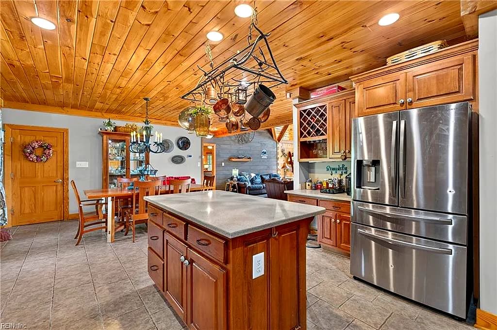 11161 Comet RD, SMITHFIELD VA 23430 thumb 10