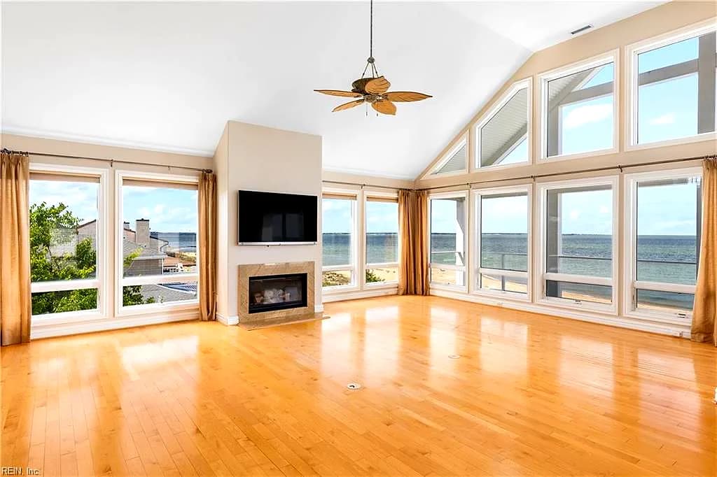 882 W Ocean View AVE, NORFOLK VA 23503 thumb 12