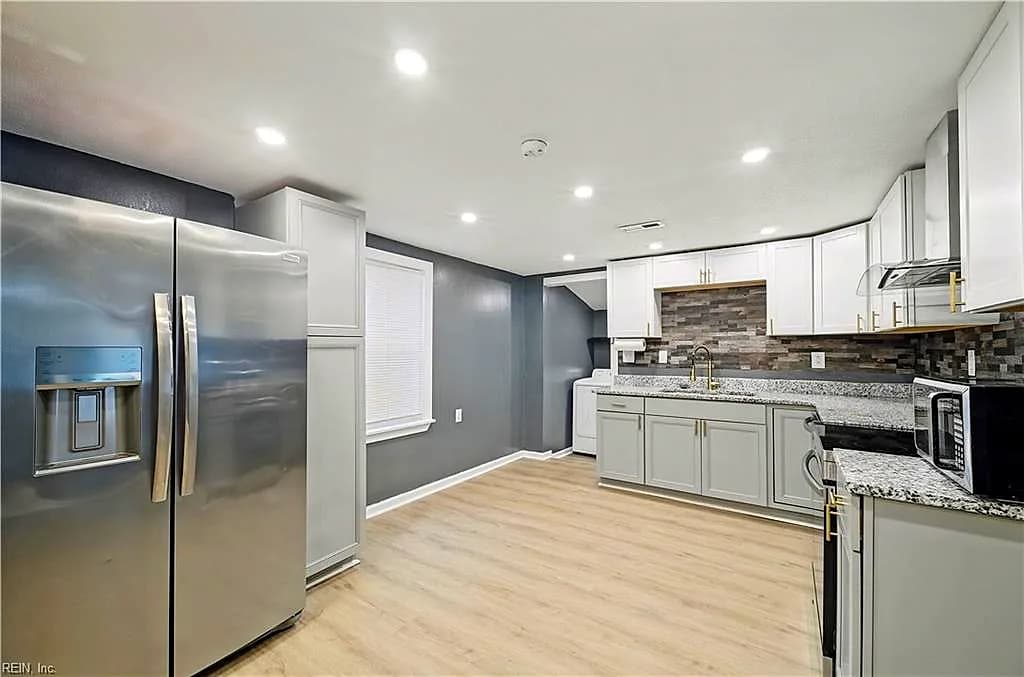 8 McDonald RD, HAMPTON VA 23669 thumb 10