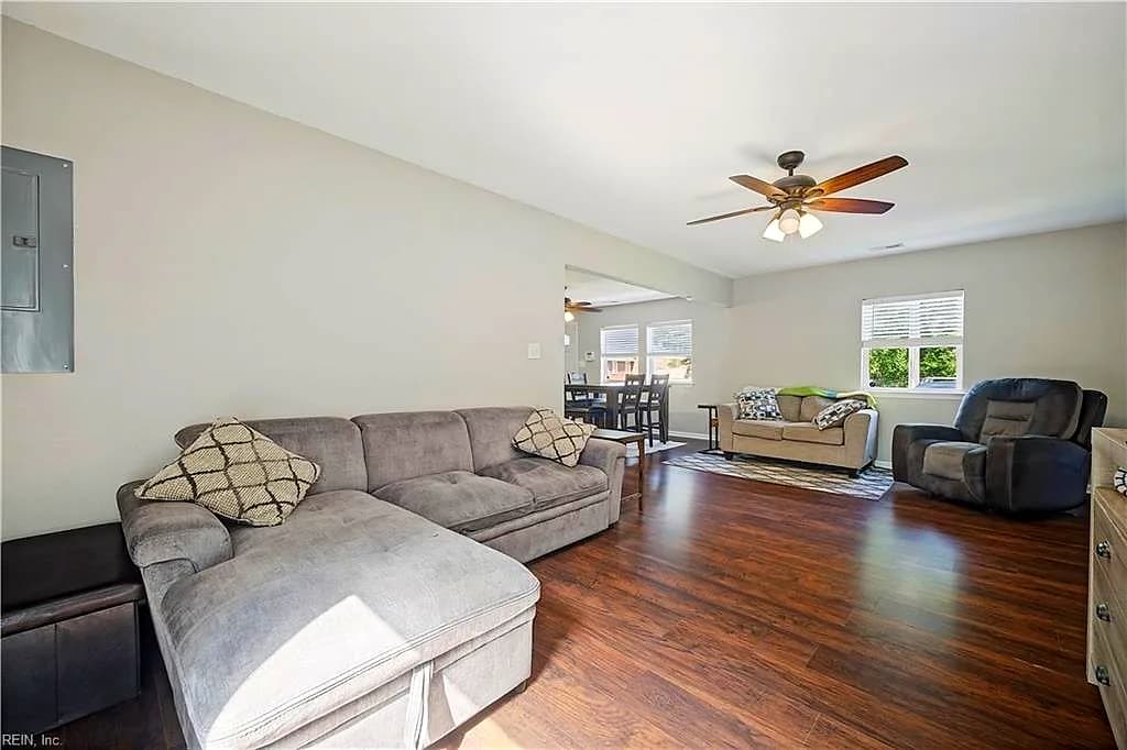 131 Lucas AVE, NORFOLK VA 23502 thumb 9