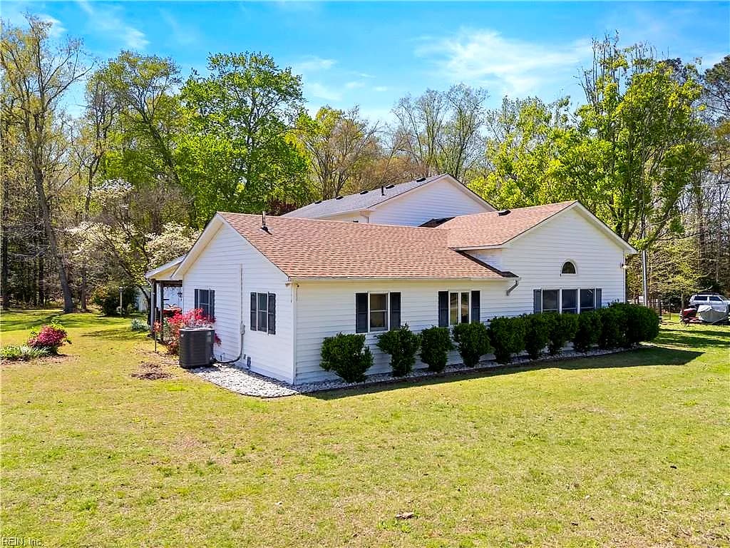 12522 Doles RD, ZUNI VA 23898 - Photo 4