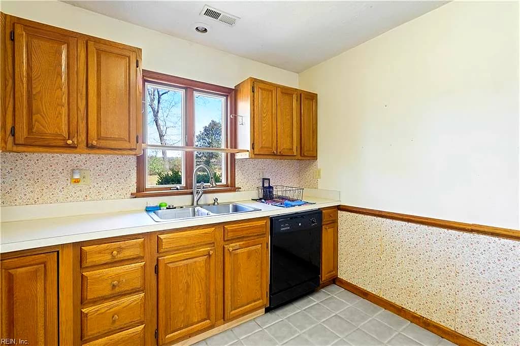 12522 Doles RD, ZUNI VA 23898 thumb 7