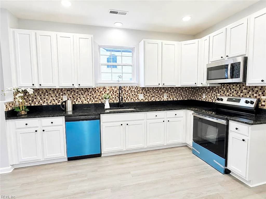 3792 Cainhoy LN, VIRGINIA BEACH VA 23462 thumb 9