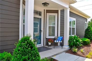 419 Heartfield DR, CHESAPEAKE VA 23322 thumb 3