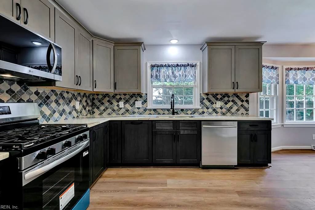 3316 Mapleton CRES, CHESAPEAKE VA 23321 - Photo 5