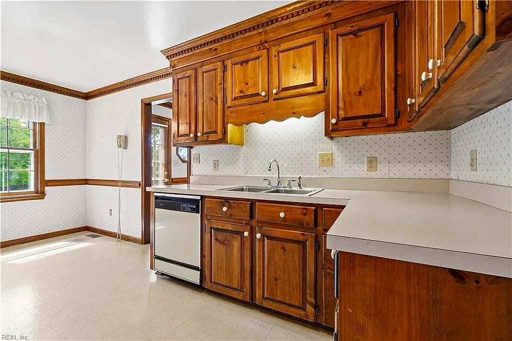 934 Ferryman QUAY, CHESAPEAKE VA 23323 thumb 12