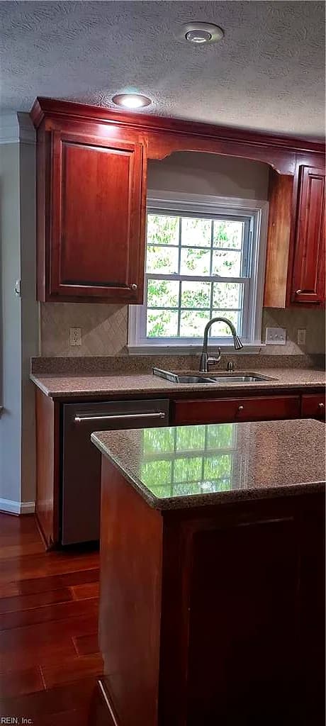 110 Liberty DR, YORKTOWN VA 23693 thumb 10