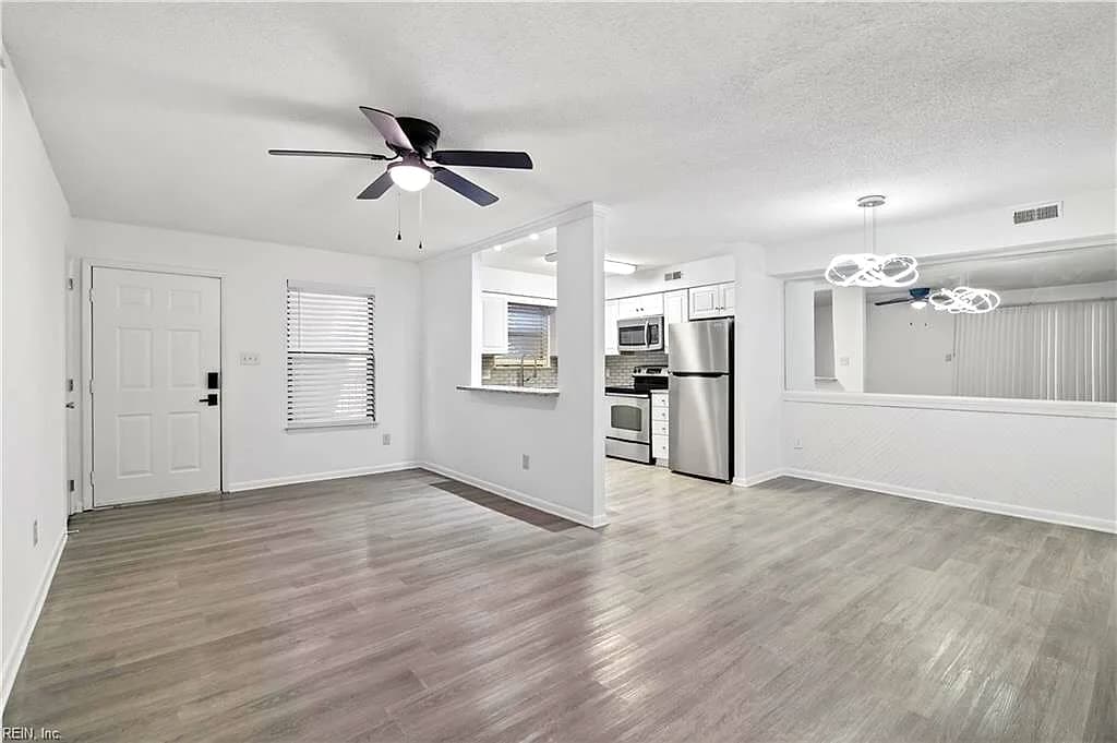 149 Windsor Castle DR #E, NEWPORT NEWS VA 23608 thumb 10