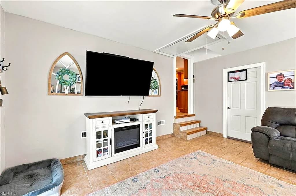 2813 Meadow Wood  E DR, CHESAPEAKE VA 23321 thumb 9