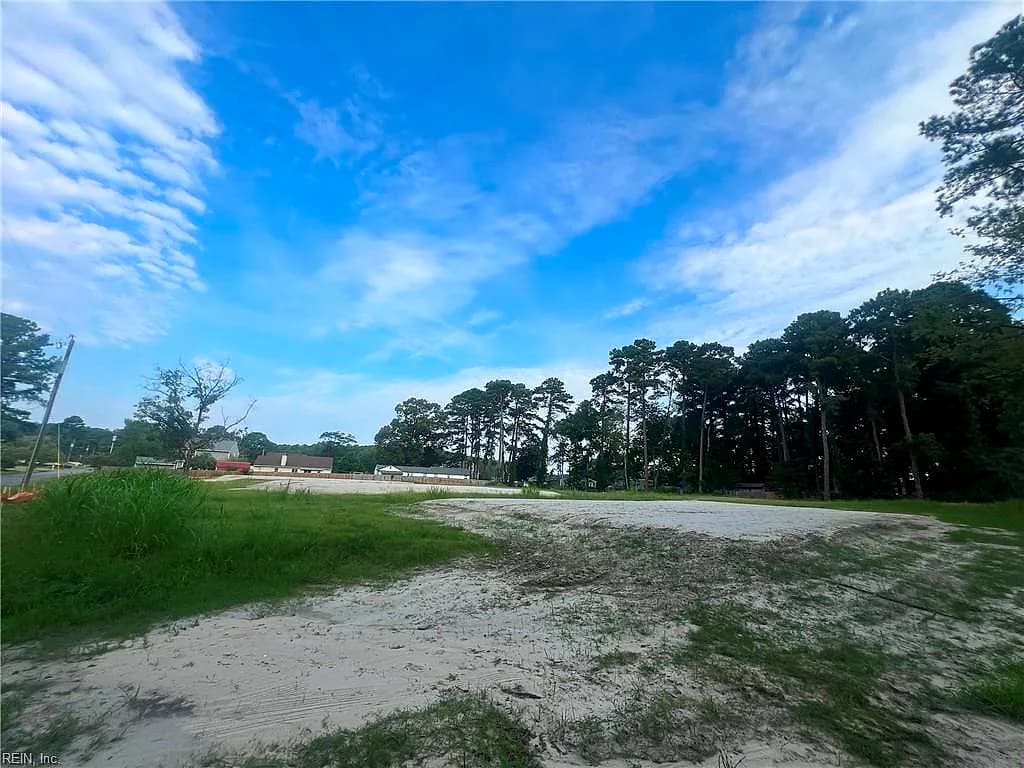 1136 Sunlight DR, CHESAPEAKE VA 23322 - Photo 2