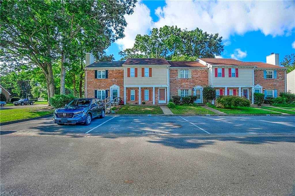 945 Captains CT, CHESAPEAKE VA 23320 thumb 6