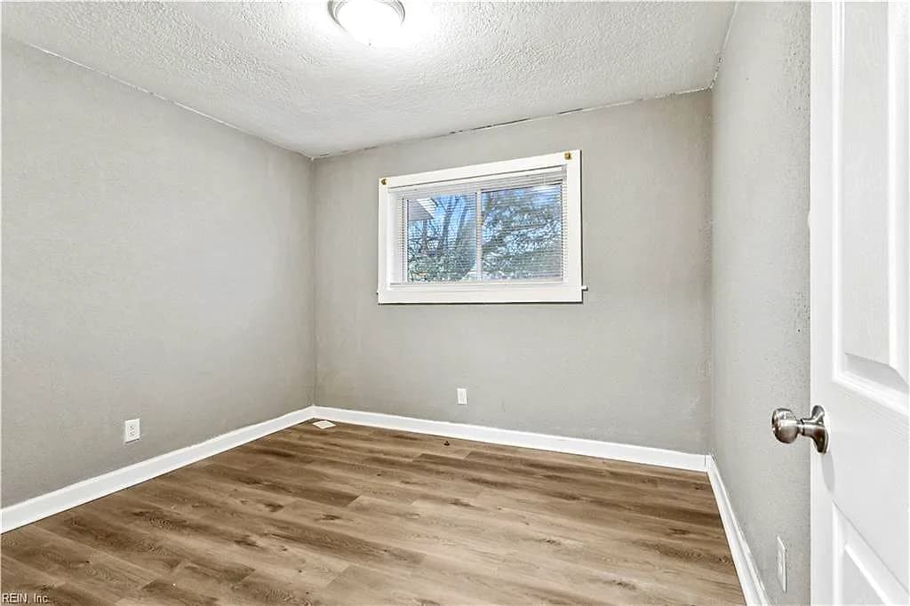 2504 Leo ST #2, NORFOLK VA 23517 thumb 12