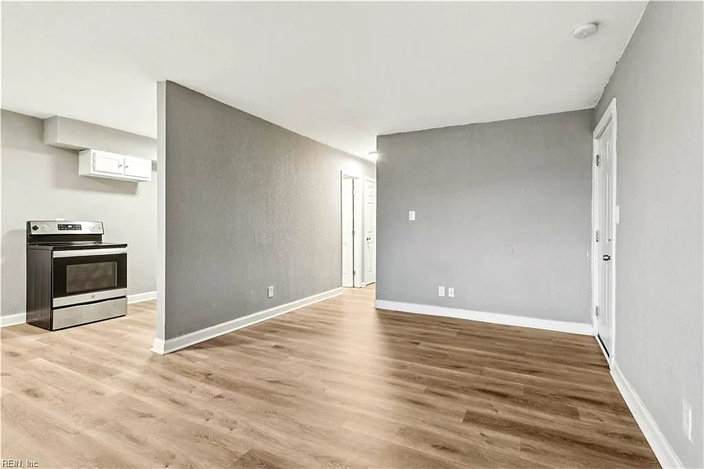 2504 Leo ST #2, NORFOLK VA 23517 thumb 8