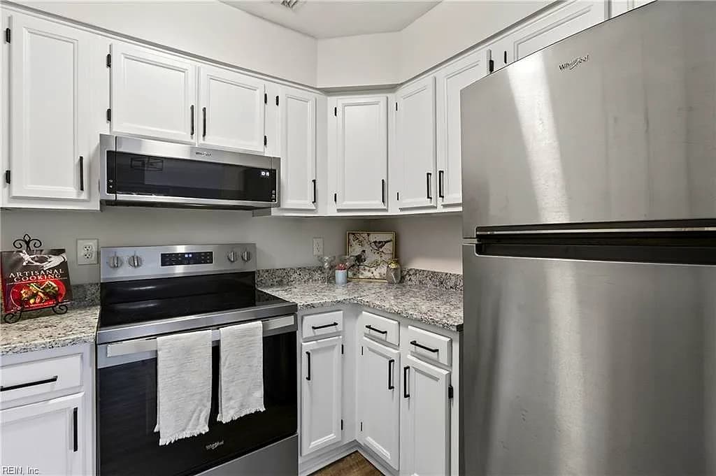 1040 Spotswood AVE #106, NORFOLK VA 23517 thumb 6