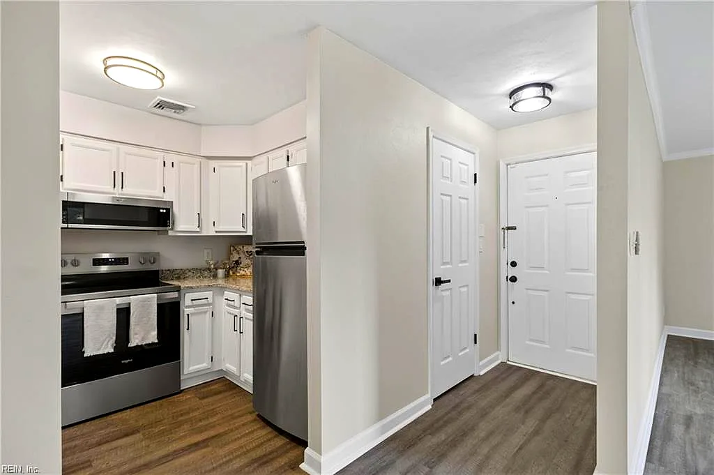 1040 Spotswood AVE #106, NORFOLK VA 23517 thumb 8