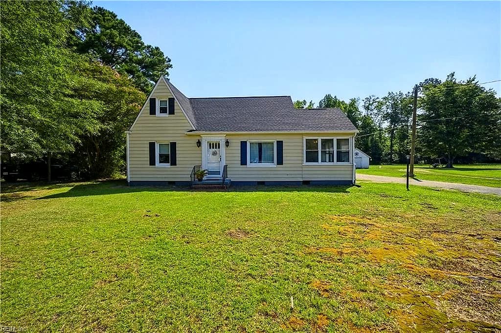10661 Buckley Hall RD, MATHEWS VA 23109 - Main photo