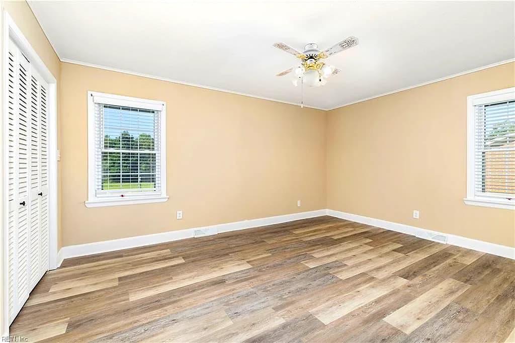 303 Miles CIR, EMPORIA VA 23847 thumb 11