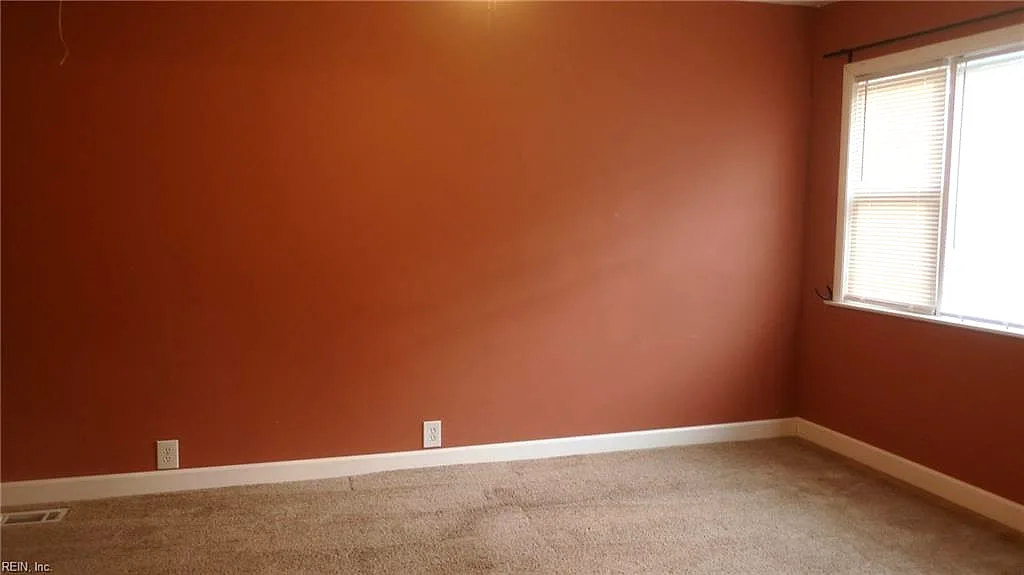 215 Clemwood PW, HAMPTON VA 23669 thumb 9