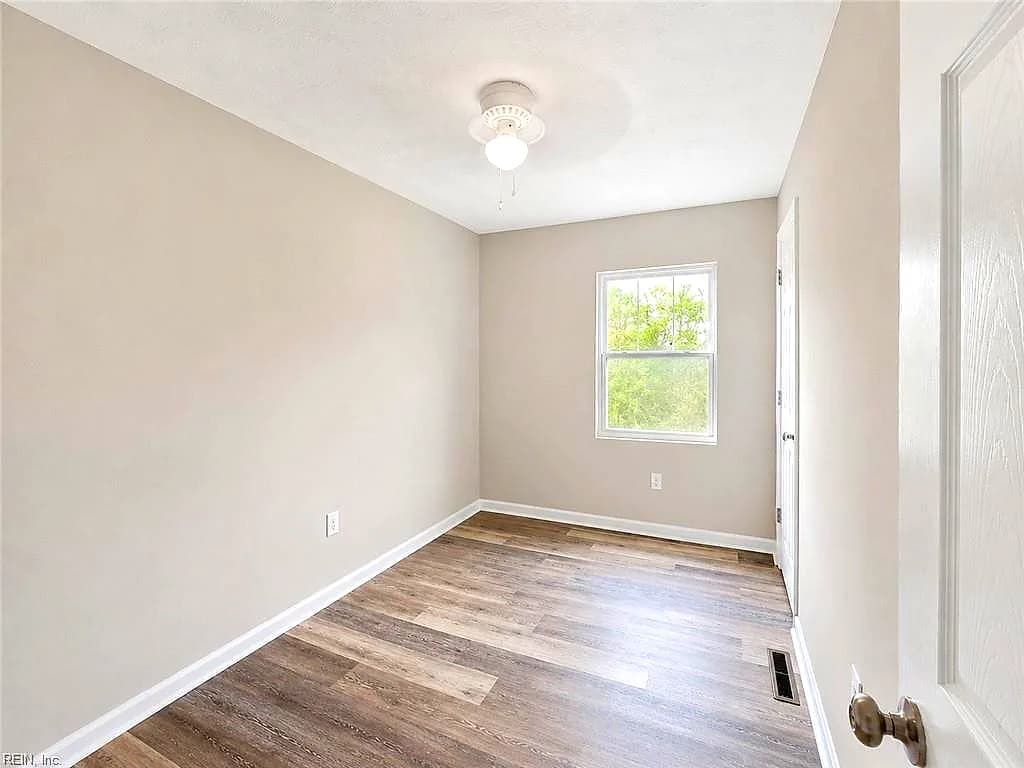 4021 Sloop TRL, CHESAPEAKE VA 23321 thumb 11