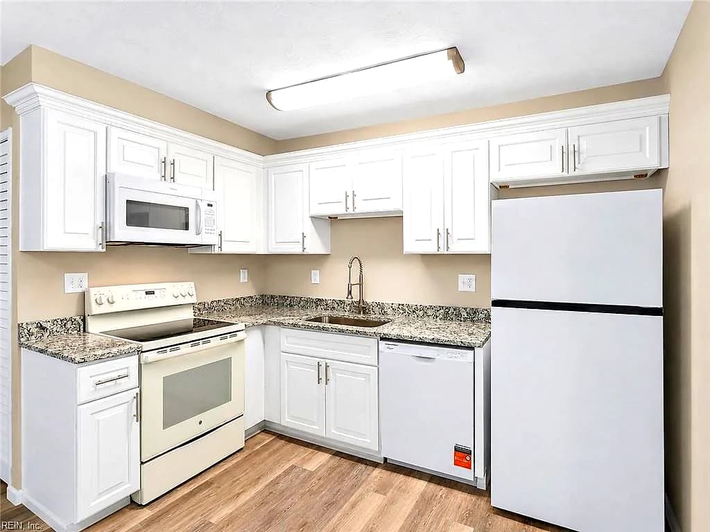 4021 Sloop TRL, CHESAPEAKE VA 23321 thumb 9