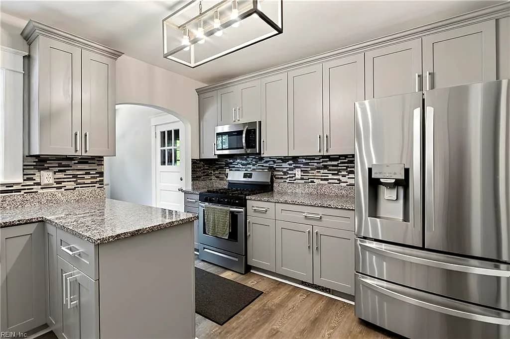 315 Sussex DR, PORTSMOUTH VA 23707 thumb 8