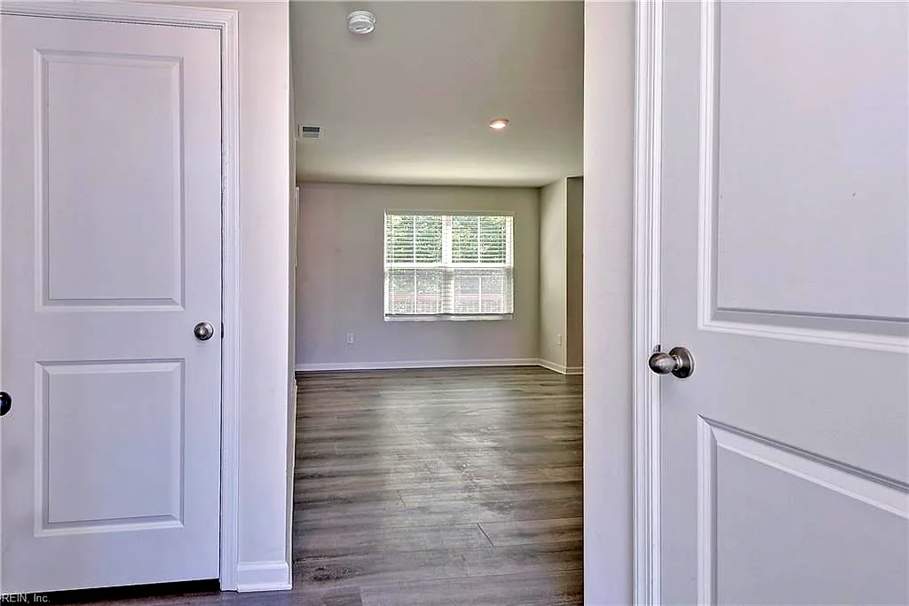 310 Normandy CRES, WILLIAMSBURG VA 23185 thumb 6