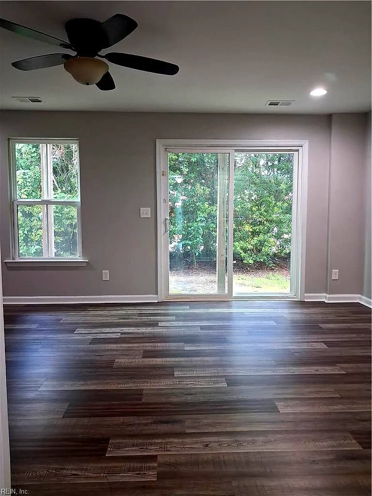 4301 Salt Marsh LN, CHESAPEAKE VA 23324 thumb 10