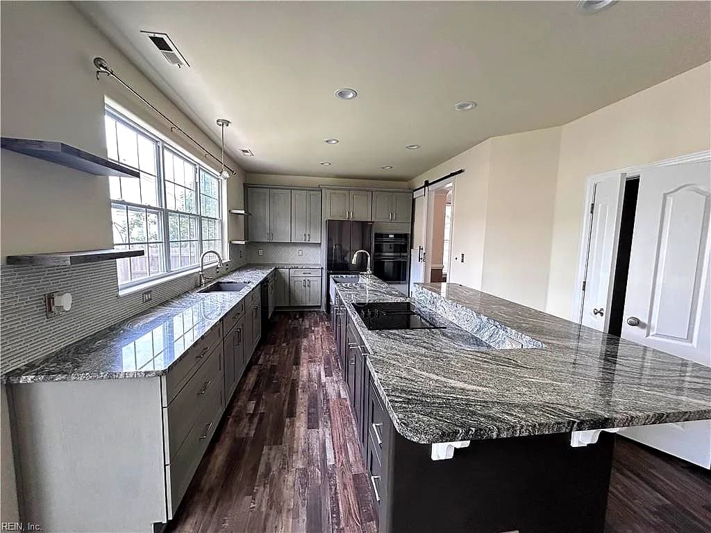 2413 Caitlan Loch LN, VIRGINIA BEACH VA 23456 thumb 10