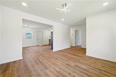 123 Ash AVE, NEWPORT NEWS VA 23607 thumb 6