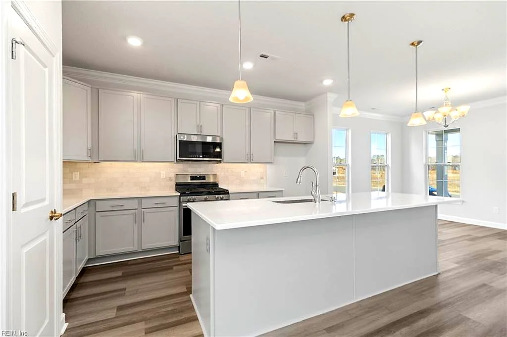 5025 Duxbury RD, CHESAPEAKE VA 23321 thumb 7