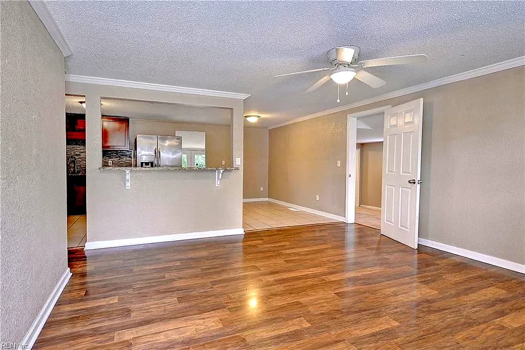 1926 Demetro DR, HAMPTON VA 23663 thumb 6