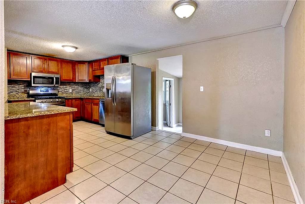 1926 Demetro DR, HAMPTON VA 23663 thumb 10