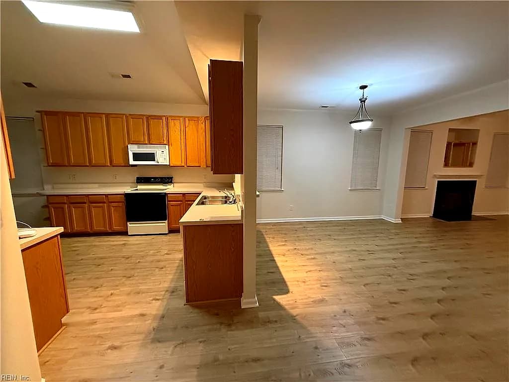 3748 Cainhoy LN, VIRGINIA BEACH VA 23462 thumb 9