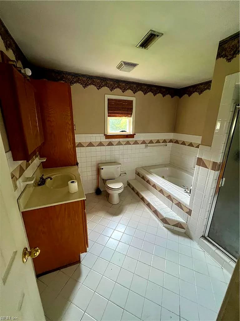 4745 Sondej AVE, CHESAPEAKE VA 23321 thumb 8