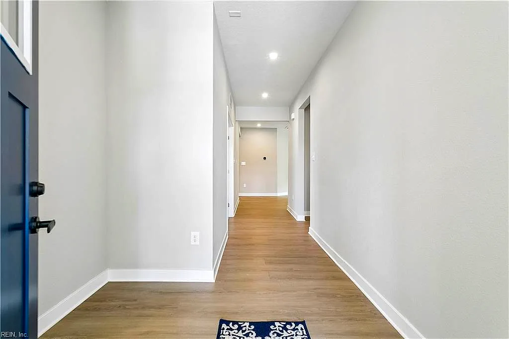13559 S Village WAY, CARROLLTON VA 23314 - Photo 4