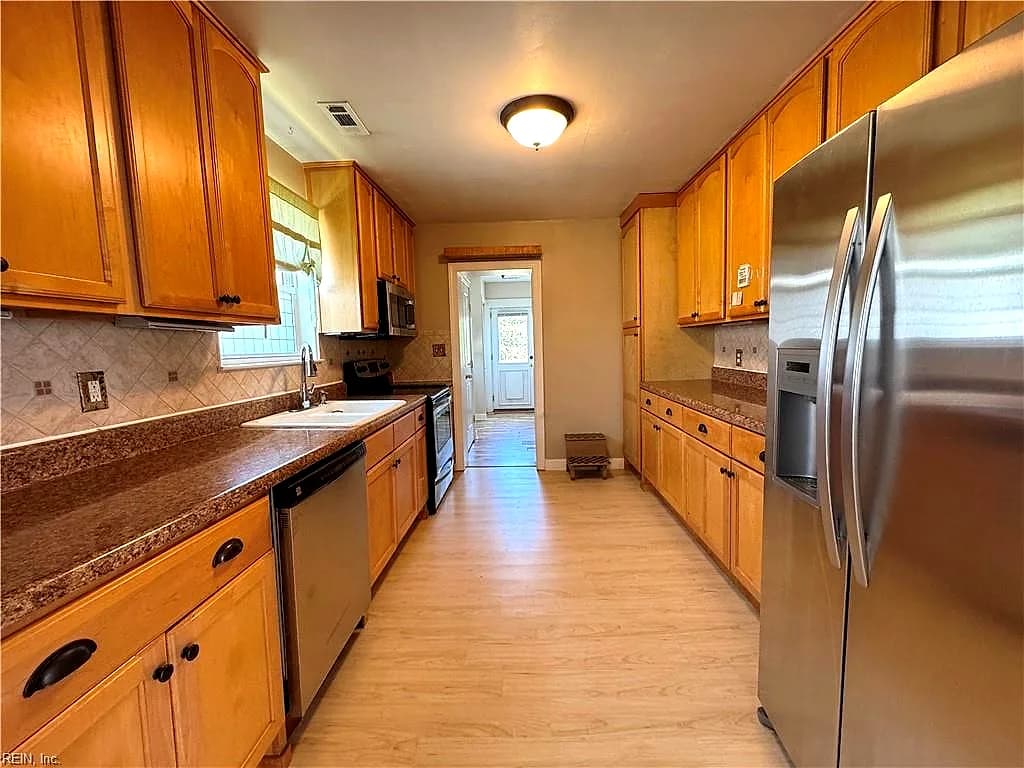 9538 16th BAY ST, NORFOLK VA 23518 thumb 8
