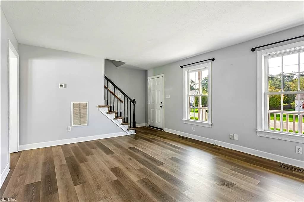 83 Ridge RD, POQUOSON VA 23662 thumb 11